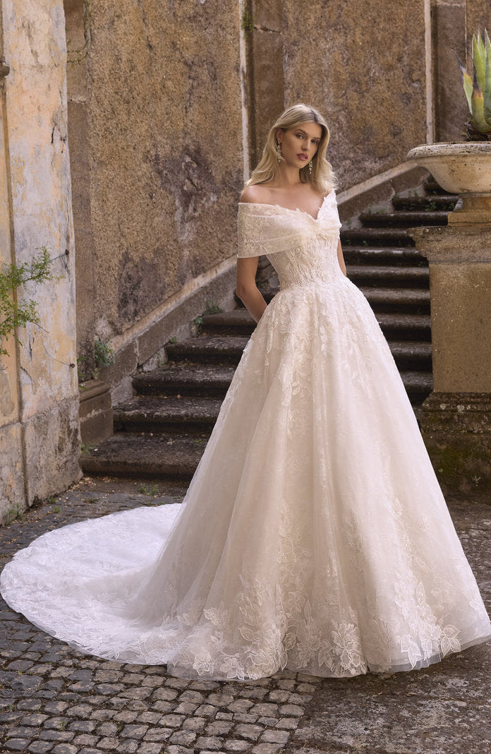 ファンデーション Arika Airle Wedding Dress - 63248 – Veni Infantino