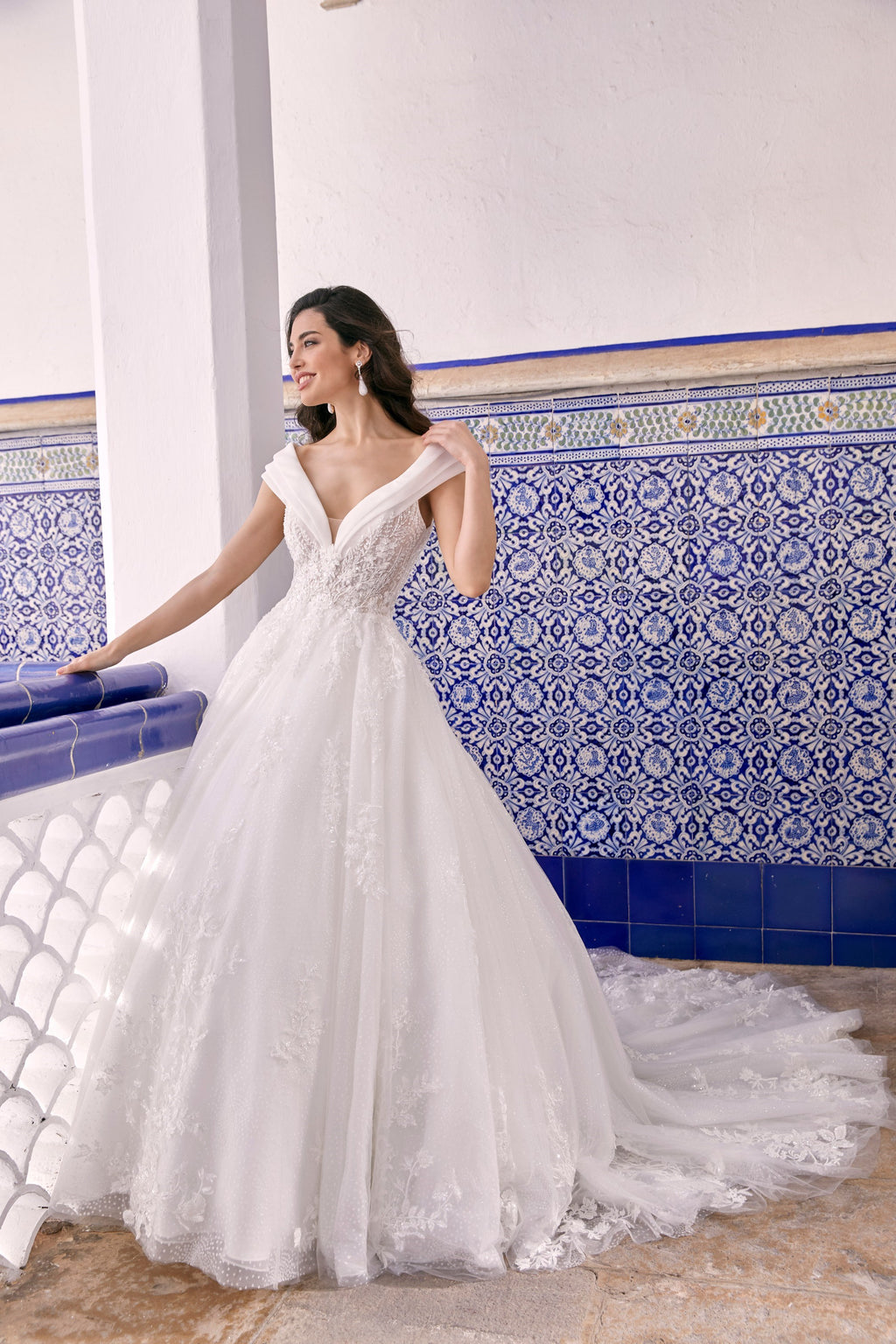 Ronald Joyce 69669 off-the-shoulder ballgown wedding dress – Veni
