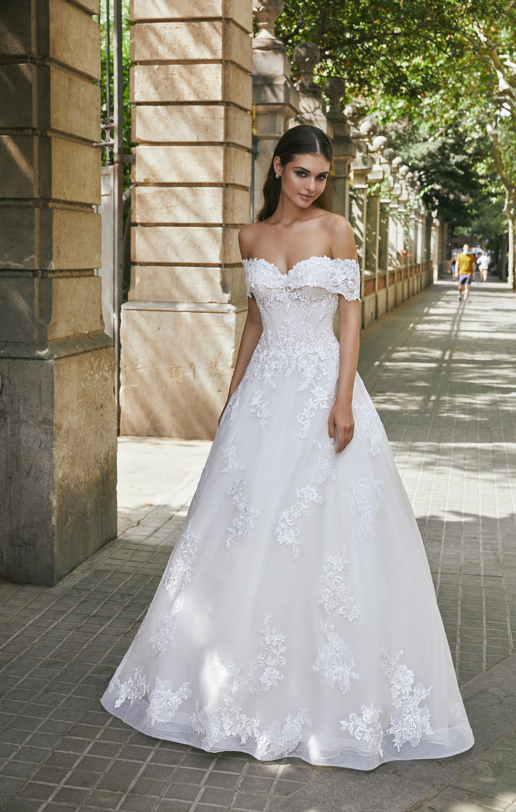 ERADIE Shoulder Ribbon Satin 美品 Ronald Joyce 69711 A-line wedding dress with detachable collar