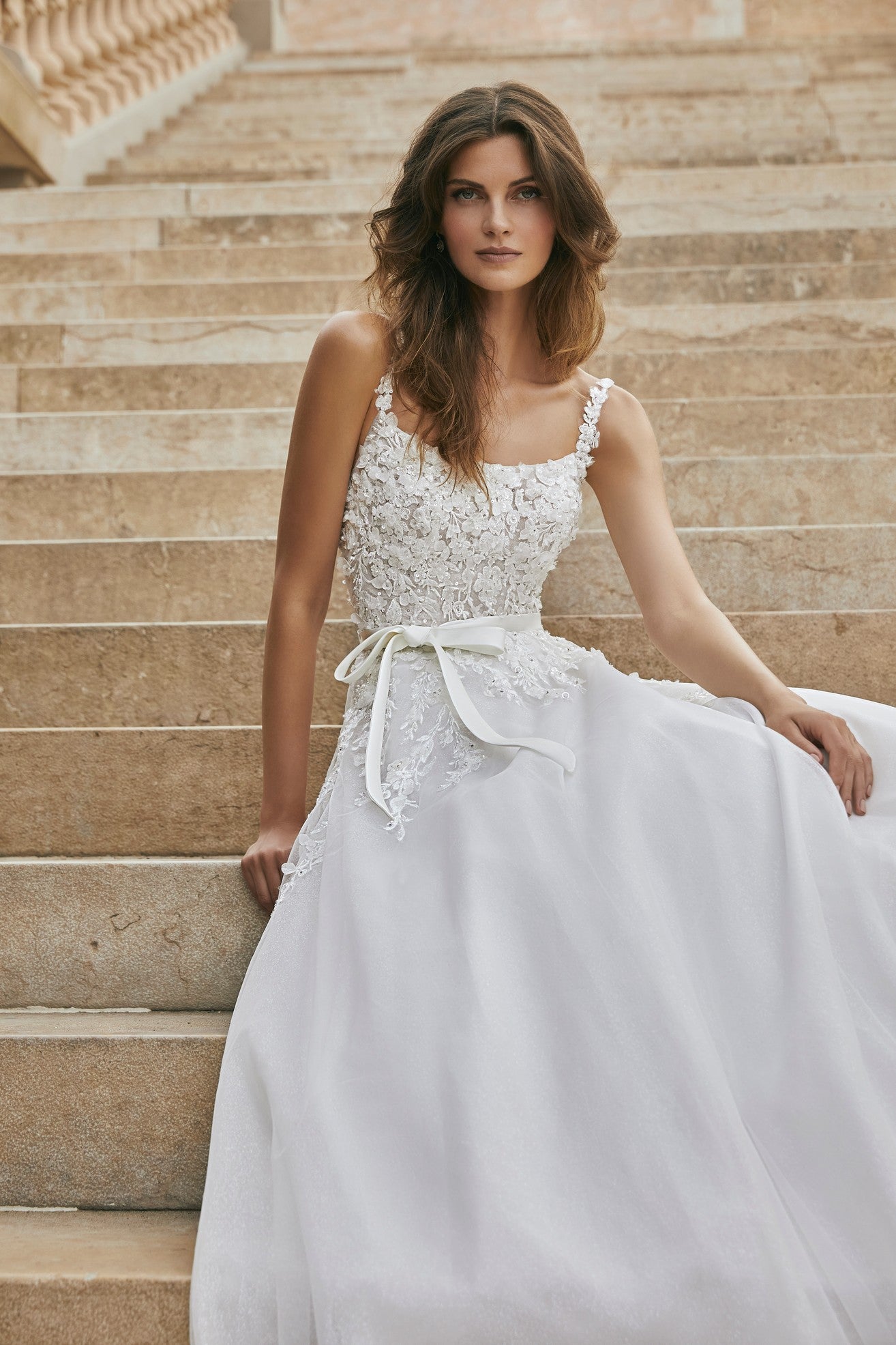 Phoenix Wedding Dress - 18601
