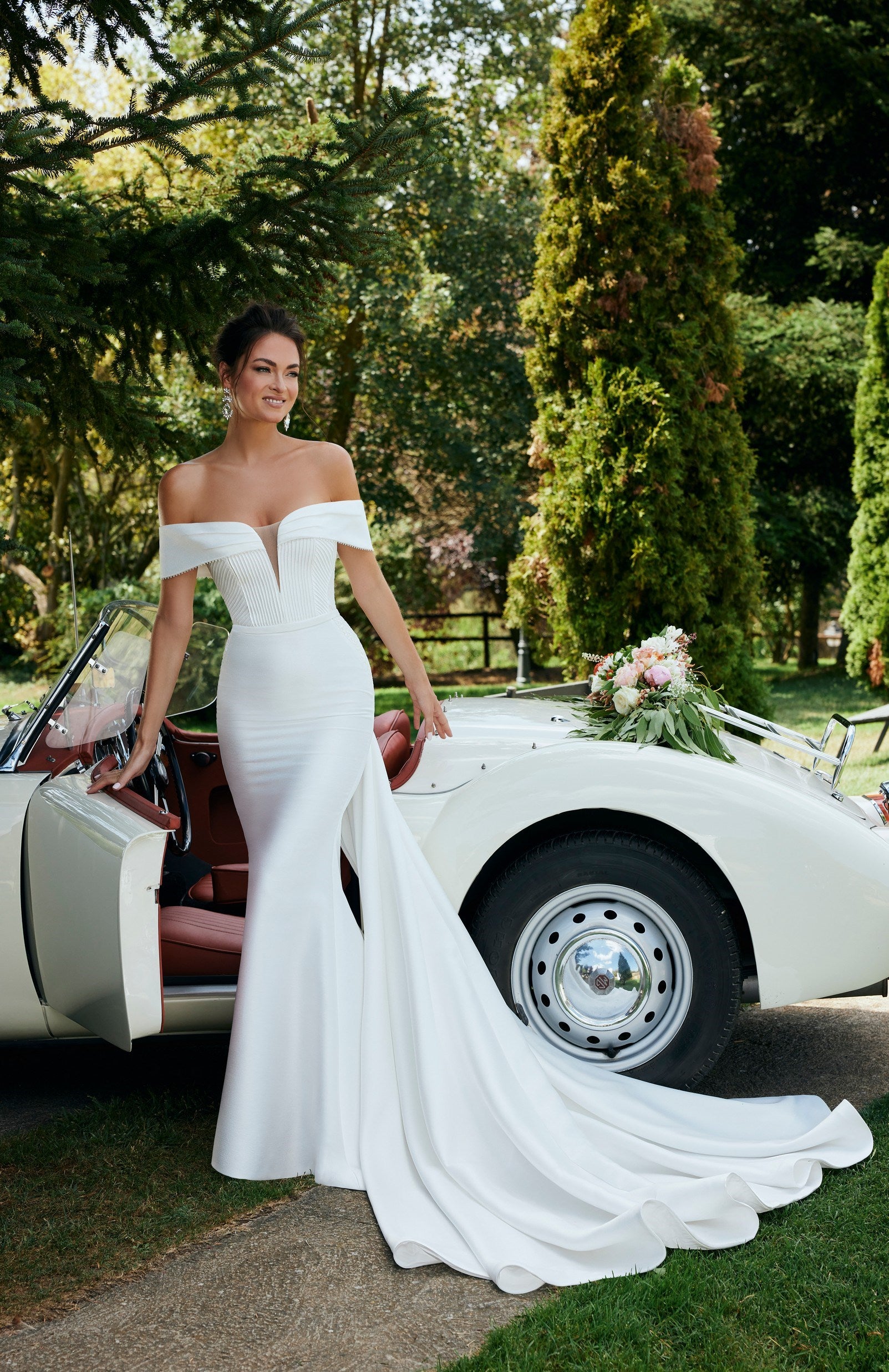 Gail Wedding Dress - 18701 – Veni Infantino