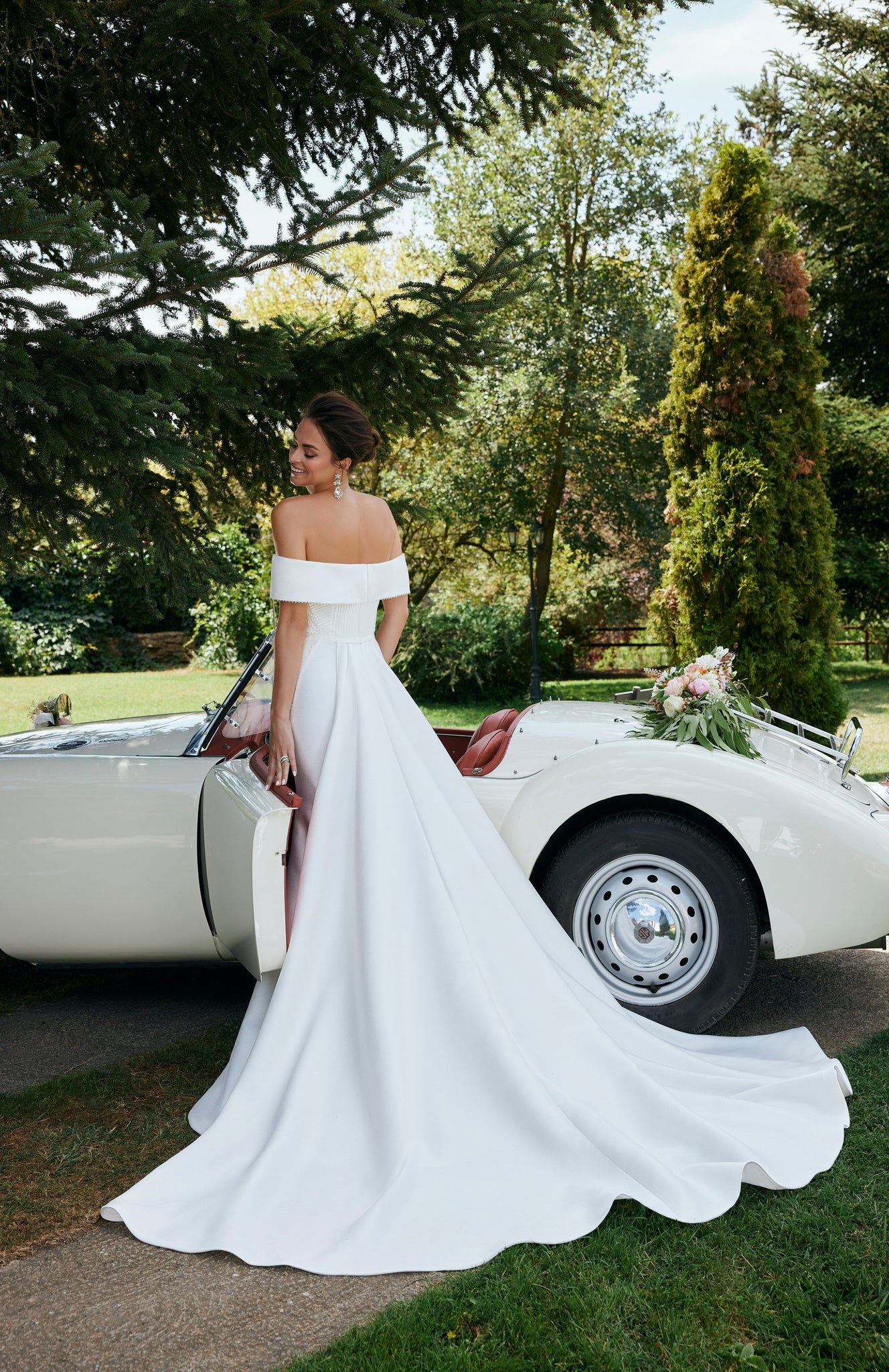 Gail Wedding Dress - 18701