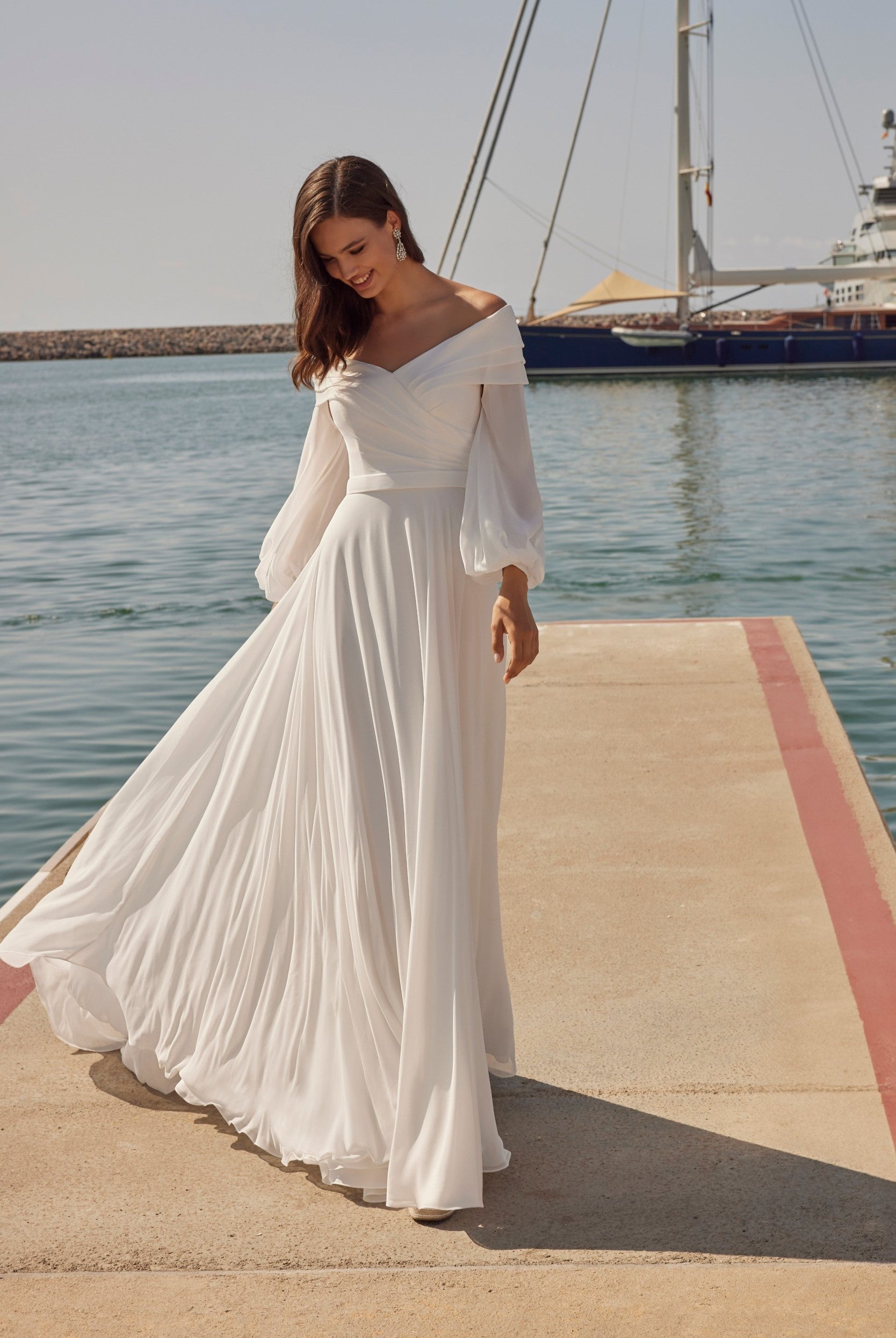 Yamila Wedding Dress - 18761 – Veni Infantino