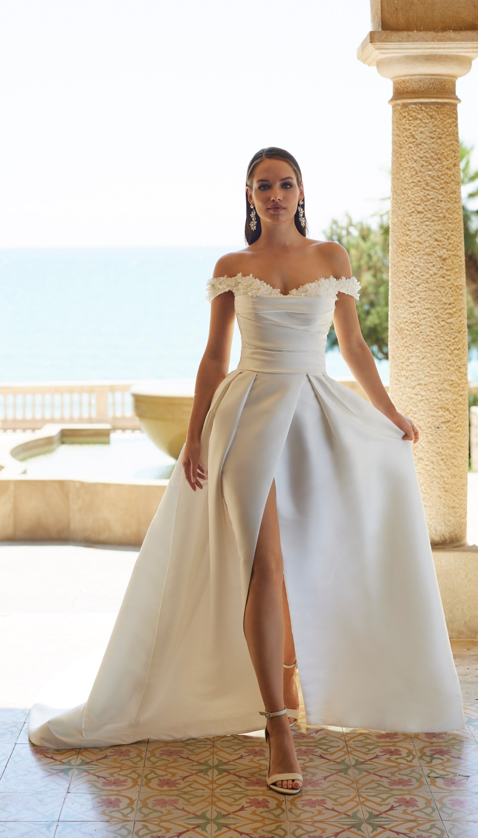 PINAYUさま専用Drescco ドレスコのドレス　サイズ120（6号サイズ） サイズ110〜120 ドレスコ DRESCCO ドレス サイズ110〜120 ドレスコ