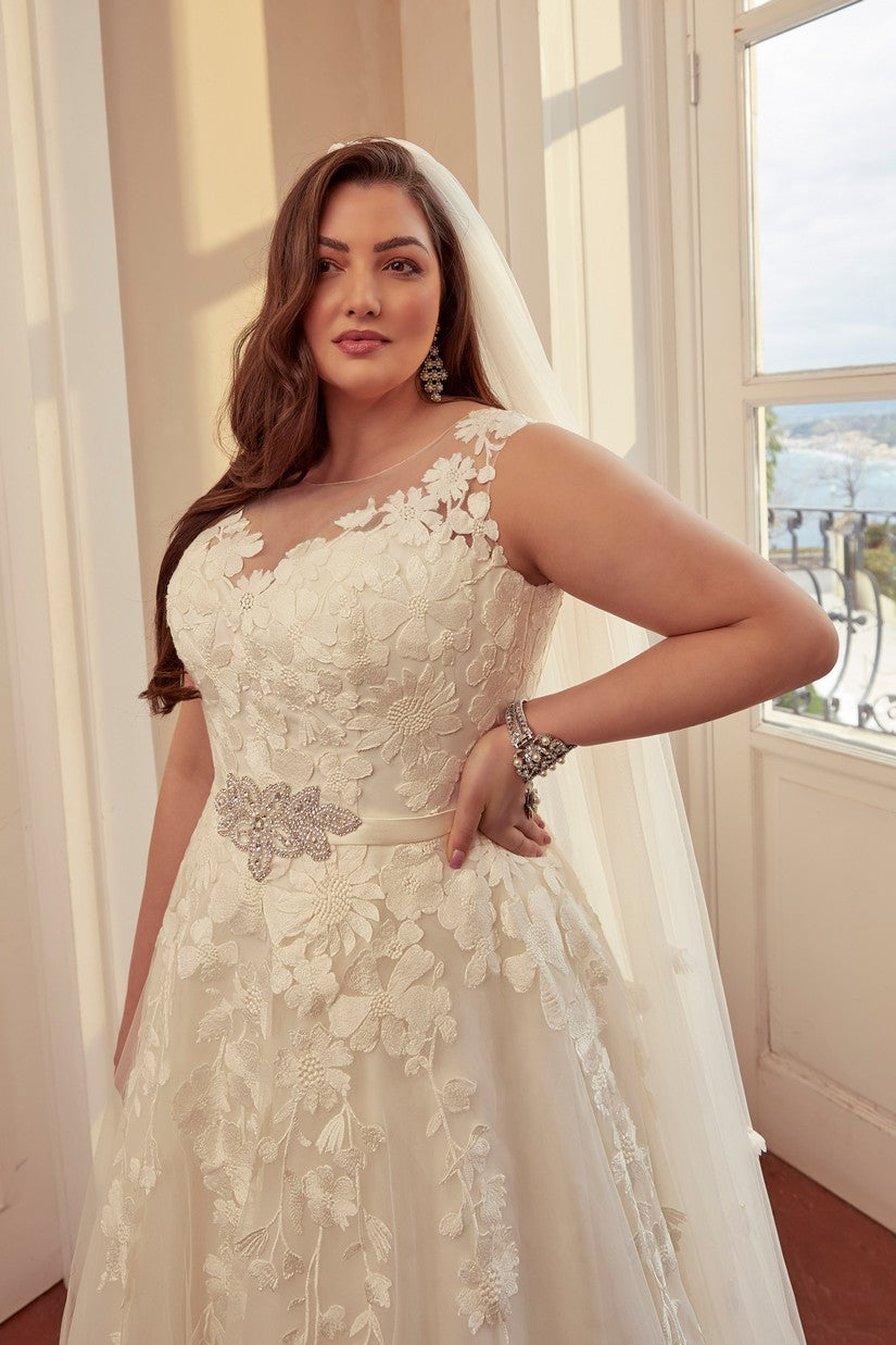 Angie Wedding Dress - 19014 Veni Infantino Angie Wedding Dress - 19014 Veni Infantino