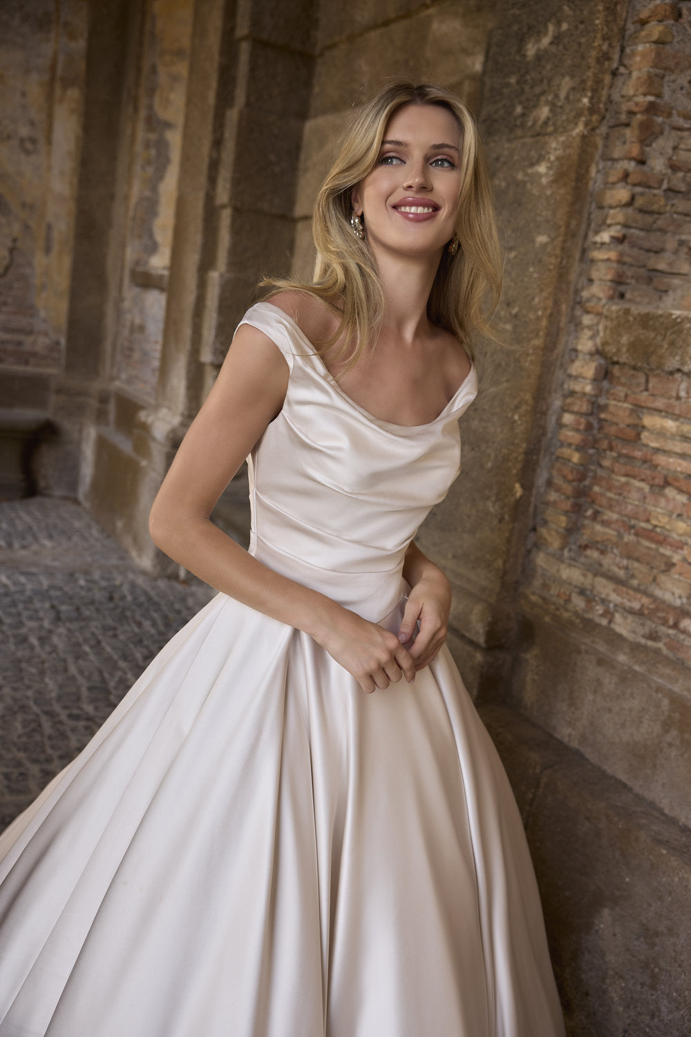 Azzarra Wedding Dress - 63230