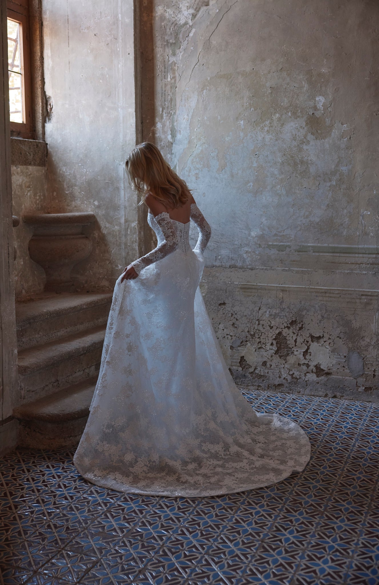 addison modern minimalist wedding dress product info and reviews Addison Lovenote Bride
