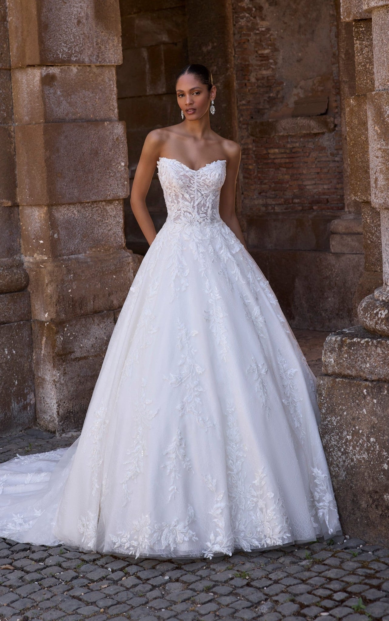 Audrey Wedding Dress - 63245 Veni Infantino Audrey Wedding Dress - 63245 Veni Infantino