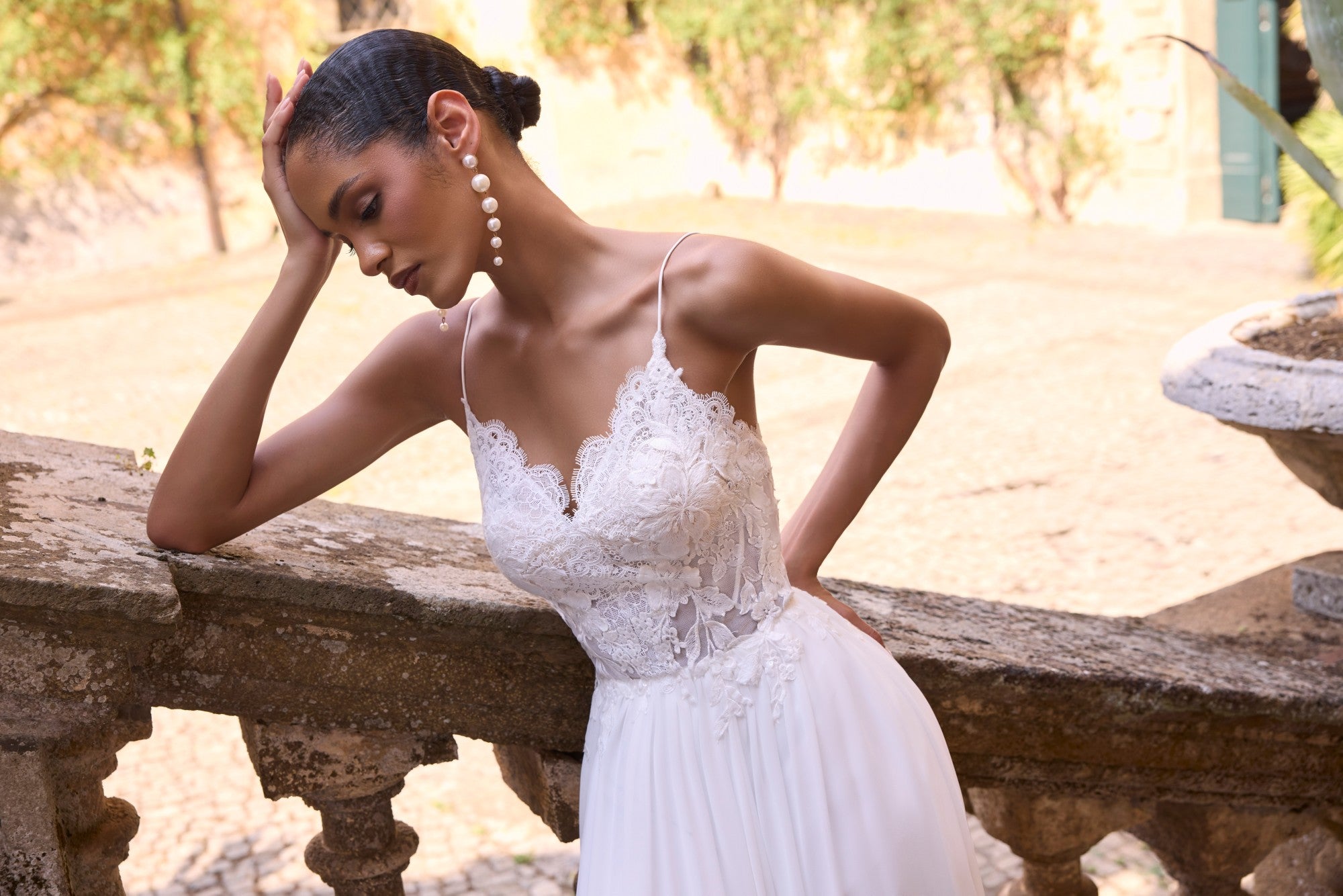 Ahmoua Wedding Dress - 63260