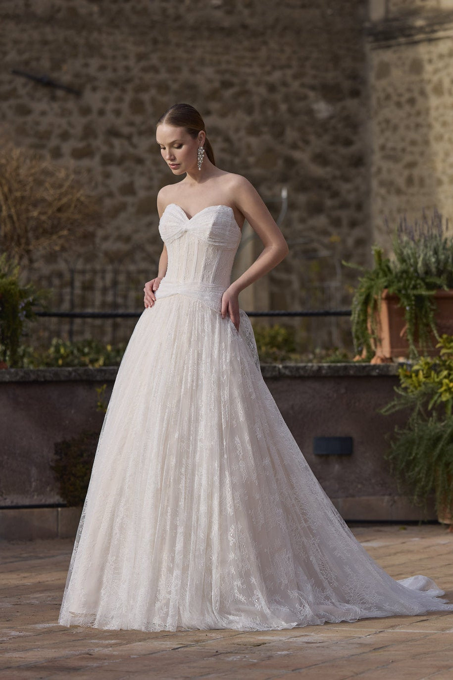 Aldabella Wedding Dress - 63327 – Veni Infantino