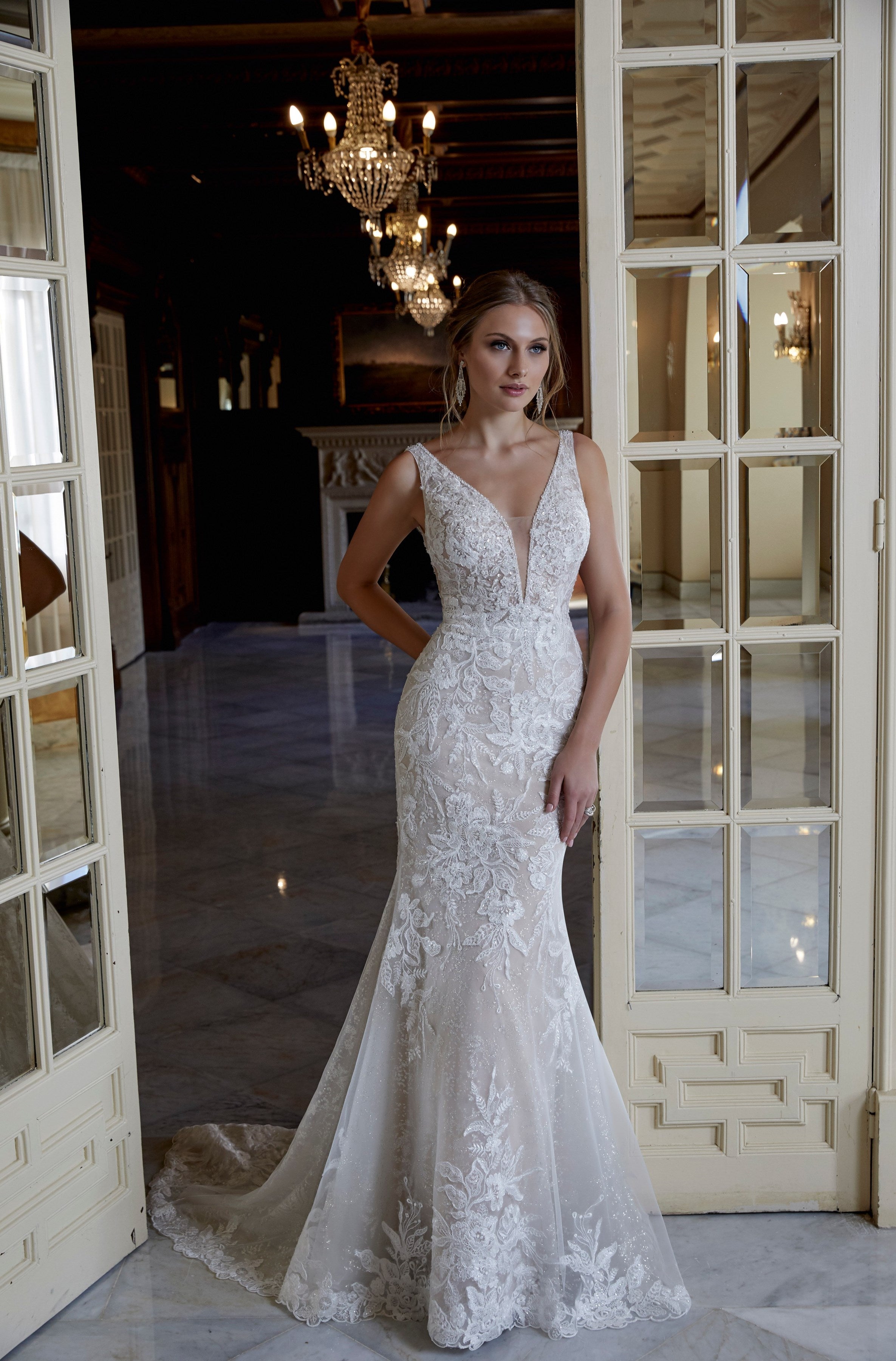 Lace Ronald Joyce Madrina 2020 Ronald Joyce 69585 Lace Fit And Flare Wedding Dress With Plunging Lace Ronald Joyce Madrina 2020 Ronald Joyce 69585 Lace Fit And Flare Wedding Dress With Plunging