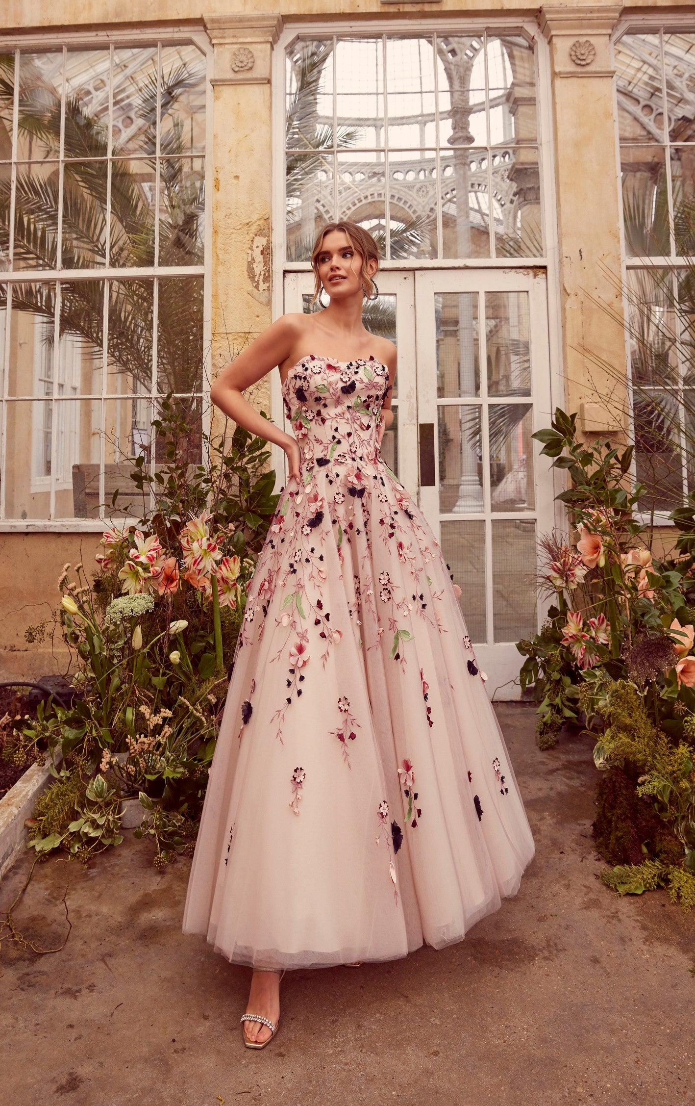 Kaoria Wedding Dress (Short) - 69868B – Veni Infantino